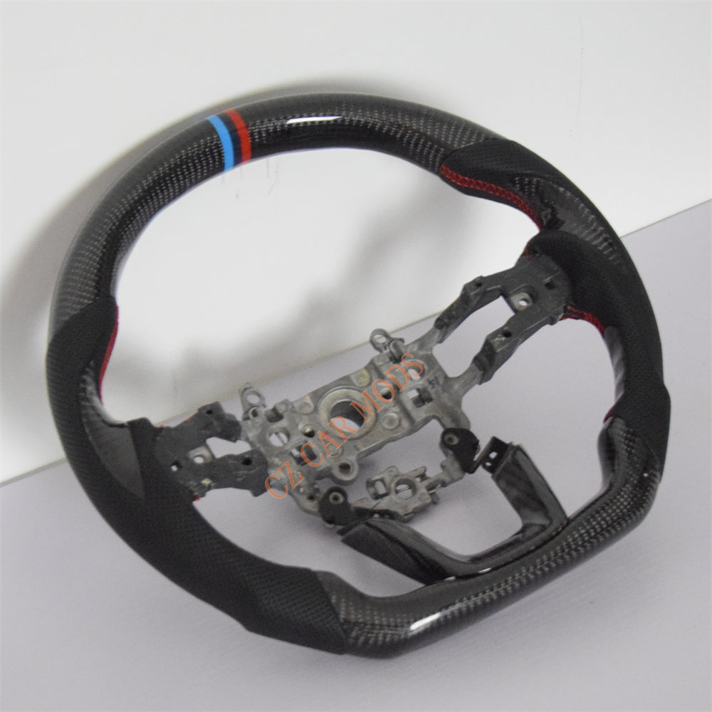 Customized Black Perforated Leather Carbon Fiber Steering Wheel Auto Accessory For Honda Civic 11th GEN Honda Civic 11th GEN 2022 2023 2024 Remanufactured