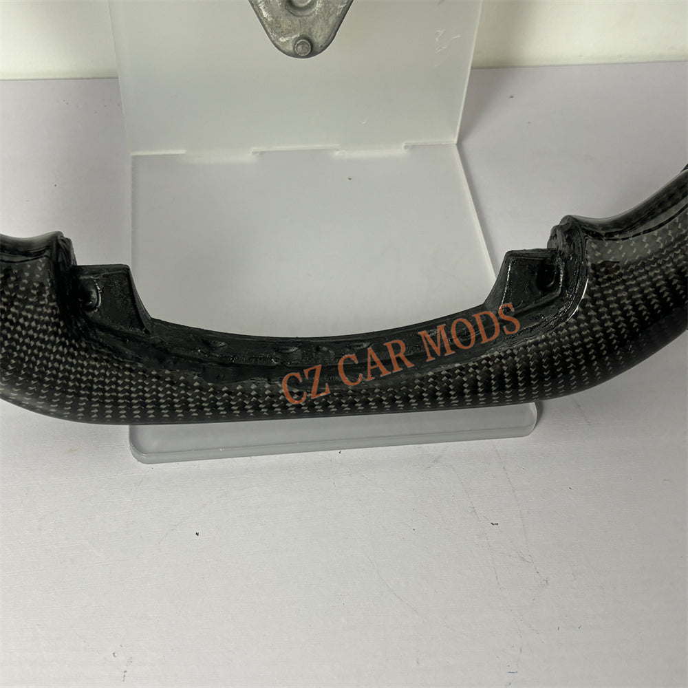 Customized Brand New Perforated Leather Black Carbon Fiber Steering Wheel Auto Accessory For Chevrolet Silverado 2019 2020 2021