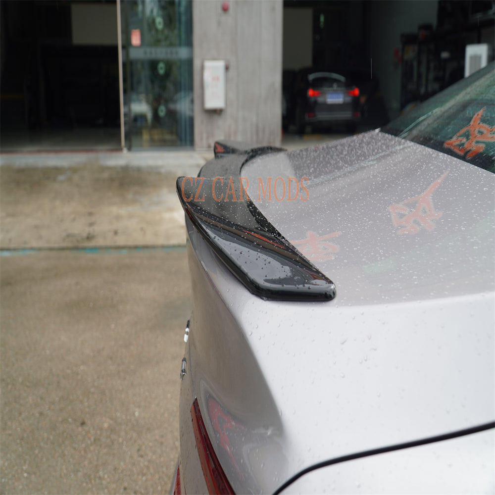 For 2024 Toyota Camry Official original rear spoiler car ABS auto parts carbon fiber Rear wing Spoiler wholesale spoiler