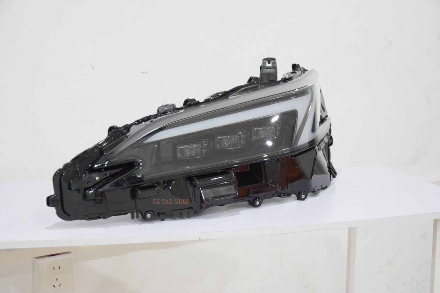 Original Triple Beam LED headlights for 2018 2019 2020 2021 2022 2023 2024 2025 LEXUS ES Car Headlight Replacement