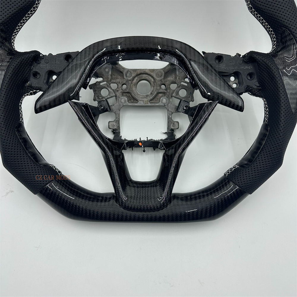 Customized black Carbon Fiber Perforated Leather Steering Wheel For Honda Accord 2018 2019 2020 2021 2022 2023