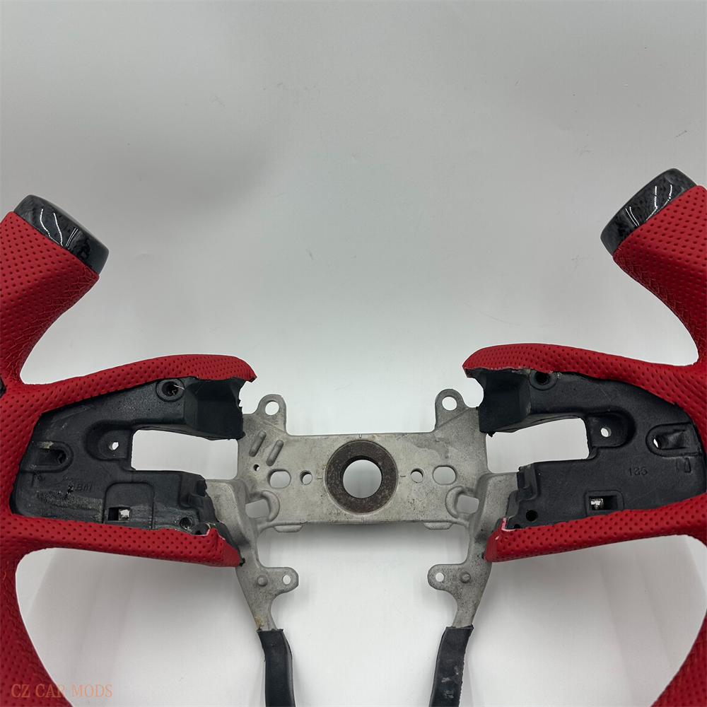 Customized Black Carbon Fiber Red Perforated Leather Steering Wheel For Honda civic 2016 2017 2018 2019 2020 2021