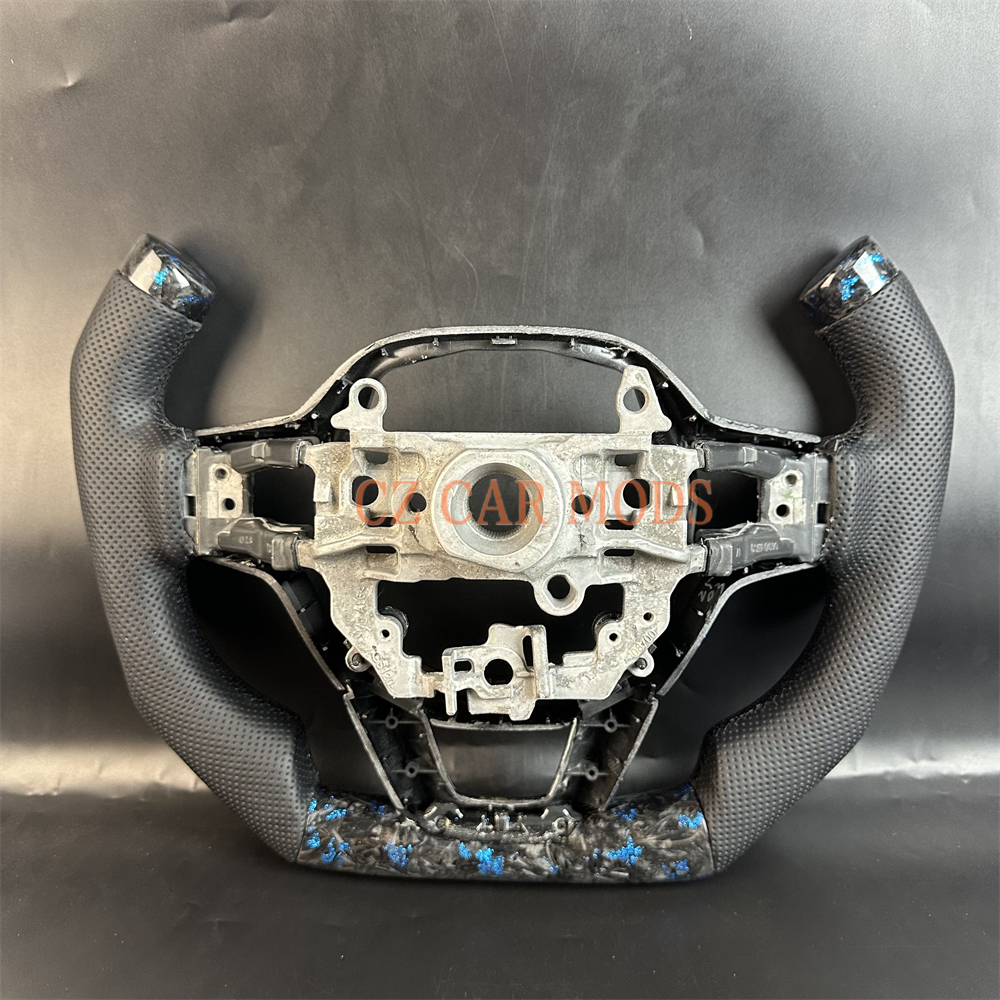 Customized Black forged carbon fiber Perforated leather steering wheel for 2022 2023 2024 2025 honda civic