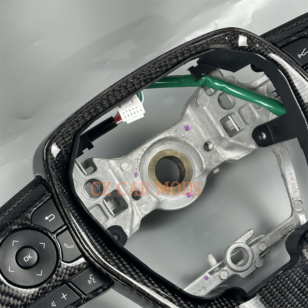 customized black carbon fiber perforated leather For 2018 2019 2020 2021 2022 2023 Toyota Camry steering wheel