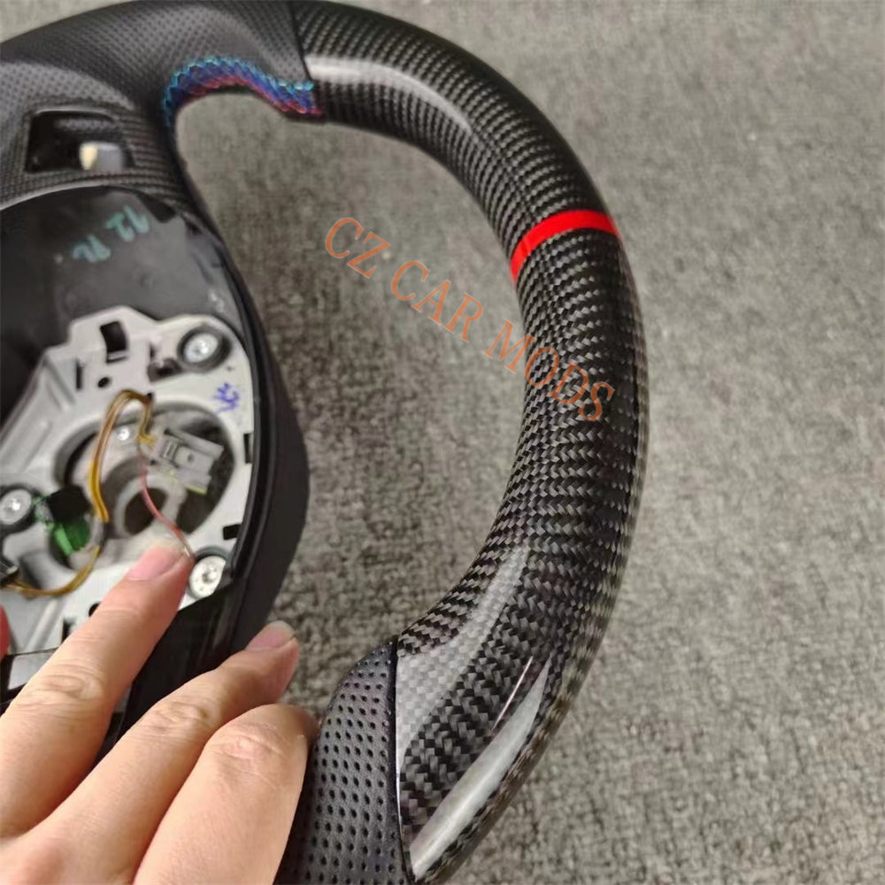 Customized Carbon Fiber Steering Wheel Auto Accessory Original Steering Wheel For BMW 3 Series E90 E92 E82 E87 328i 2007 2008 2009 2010 2011 2012 2013 Re-manufactured Steering Wheel