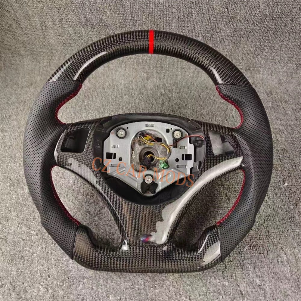 Customized Carbon Fiber Steering Wheel For BMW 3 Series E90 E92 E82 E87 328i 2007 2008 2009 2010 2011 2012 2013 Auto Accessory Original Steering Wheel Re-manufactured Steering Wheel