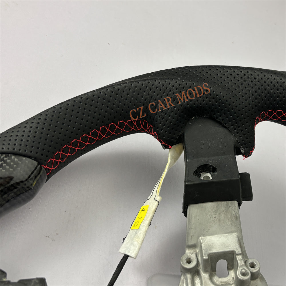 Customized Brand New Carbon Fiber Steering Wheel Auto Accessory With Red Center Strip For Dodge Challenger 2011 2012 2013 2014