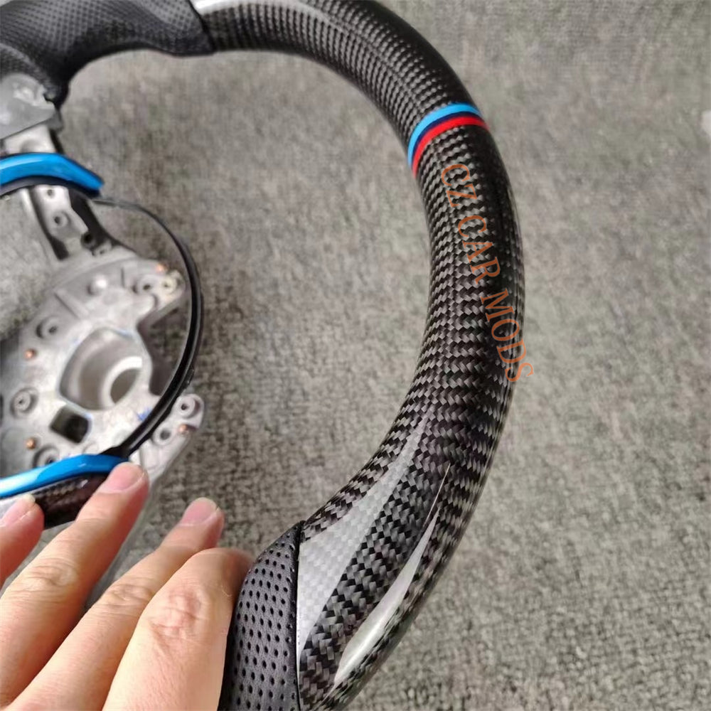 Custom Carbon Fiber Steering Wheel Perforated Leather For BMW M Sport M3 F30 F80 F82 2014 2015 2016 2017 2018 2019 2020 Auto Accessory Re-manufactured