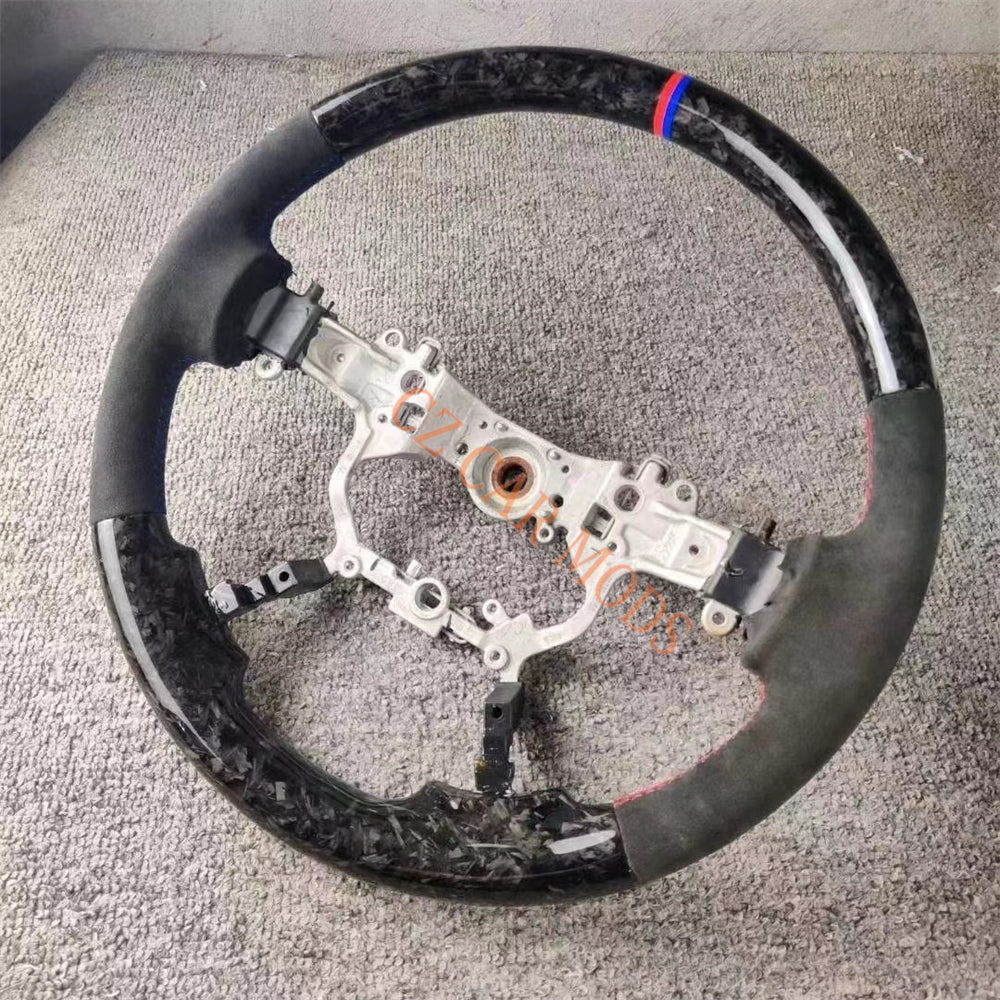 Customized Brand New Alcantara Forged Carbon Fiber Steering Wheel Auto Accessory Steering Wheel For Toyota Alphard 2015 2016 2017 2018 2019 2020 2021 2022