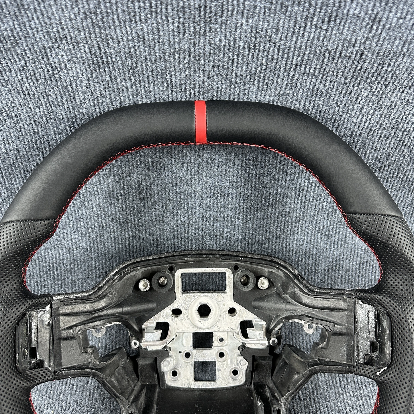 Customized Black leather Red stitching steering wheel for 2010 2011 2012 2013 2014 2015 Ford F150