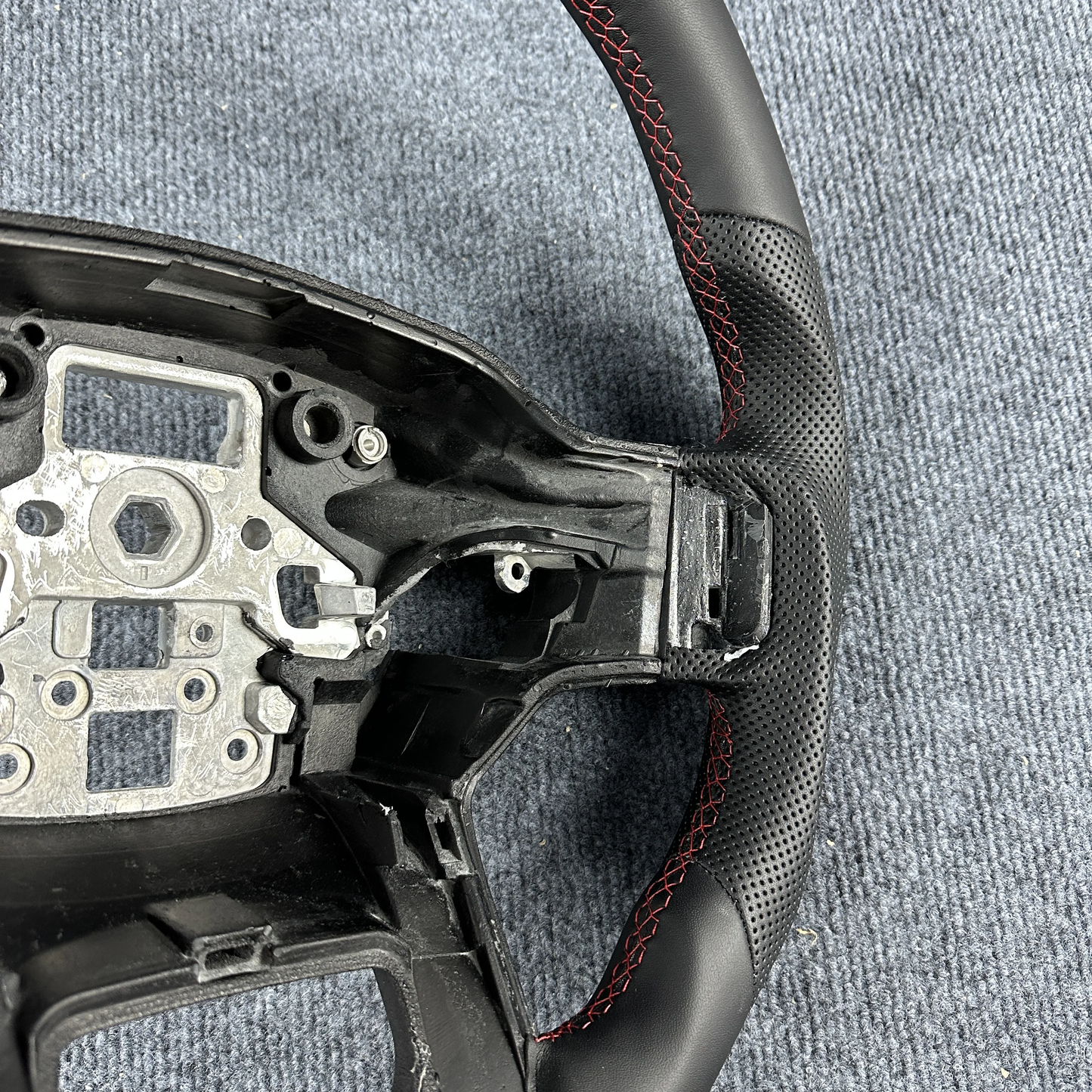 Customized Black leather Red stitching steering wheel for 2010 2011 2012 2013 2014 2015 Ford F150
