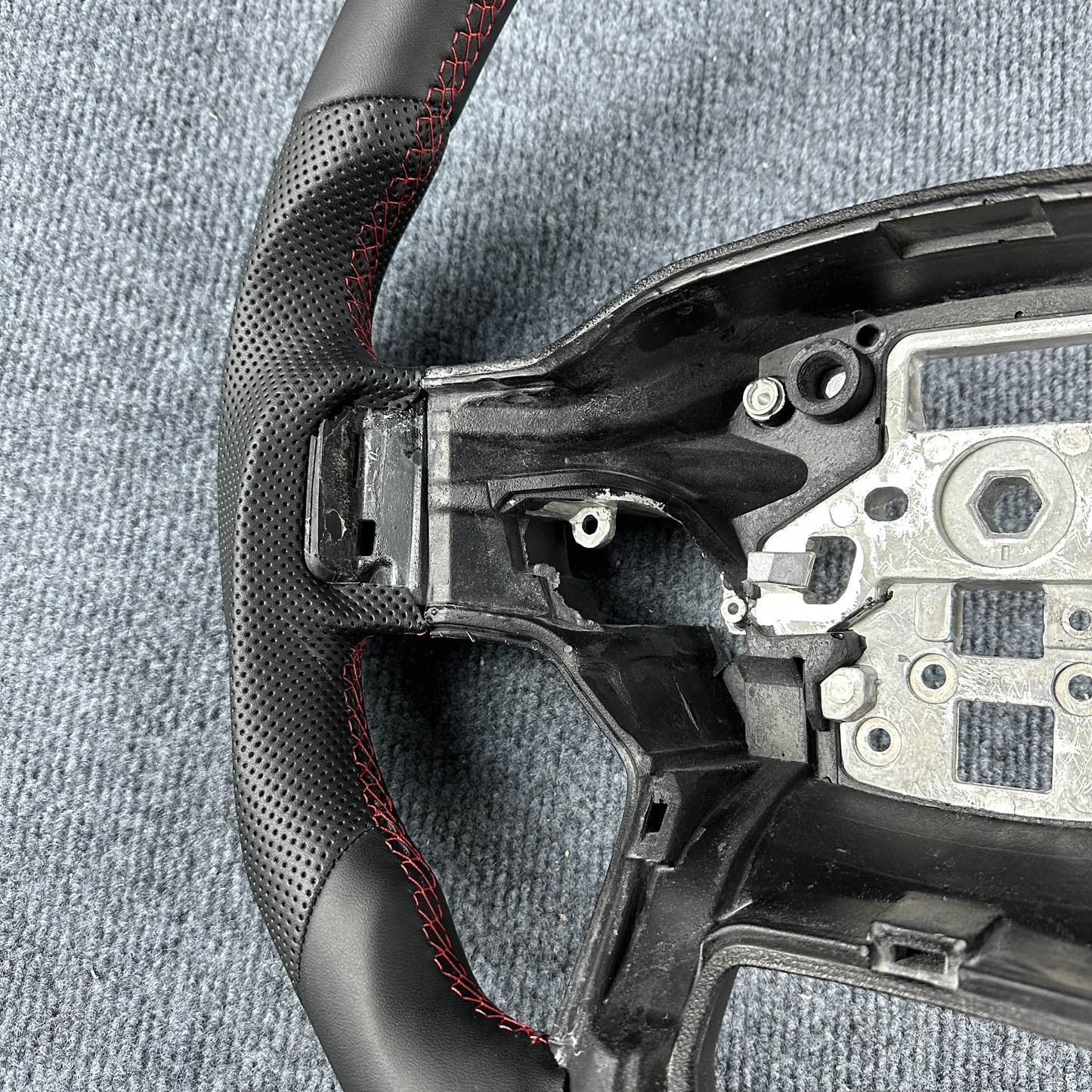 Customized Black leather Red stitching steering wheel for 2010 2011 2012 2013 2014 2015 Ford F150
