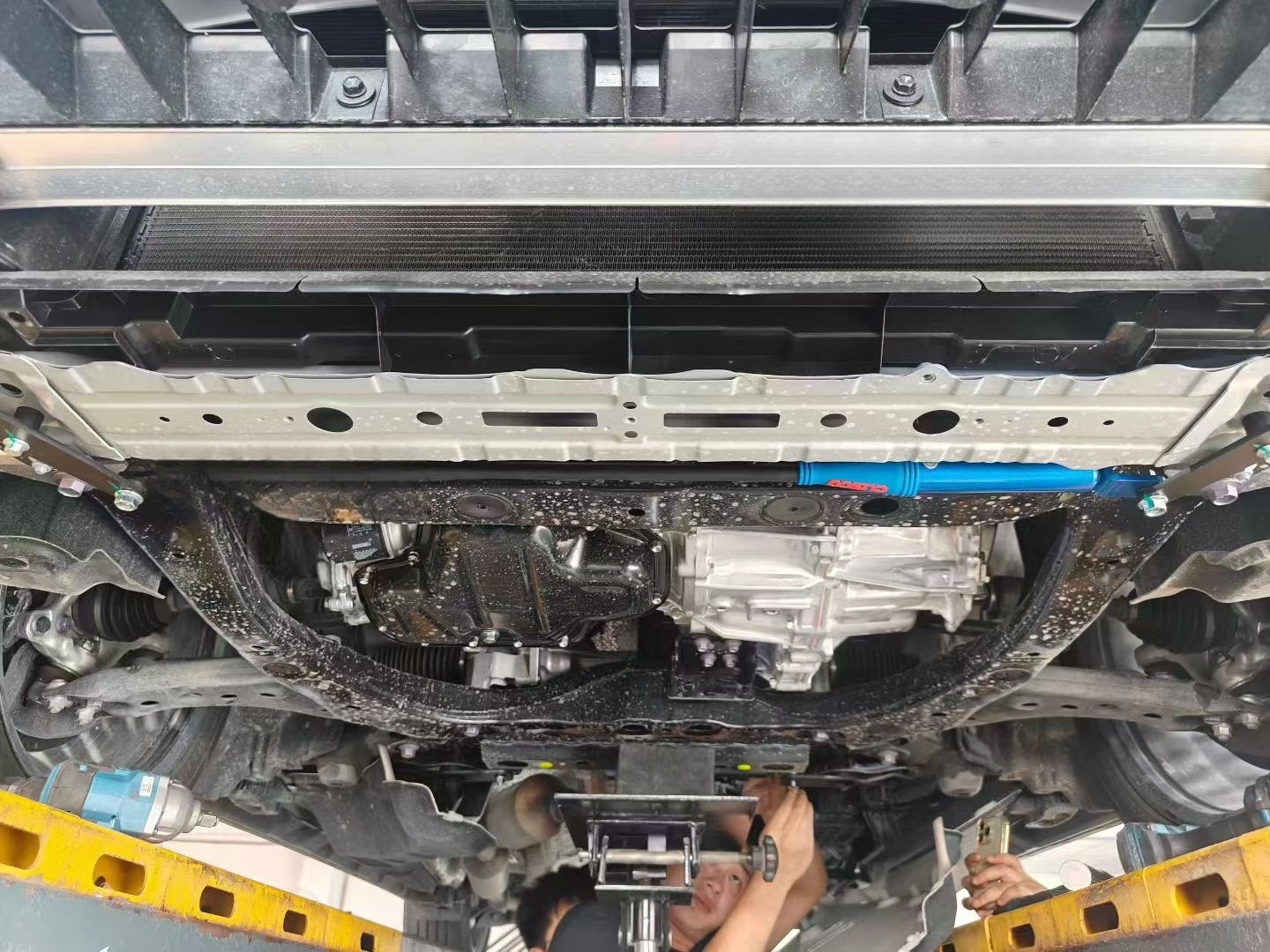 CUSCO Strut Bar Chassis Brace Kit for 2026 Lexus ES – Front & Rear Suspension Stiffener Performance Upgrade