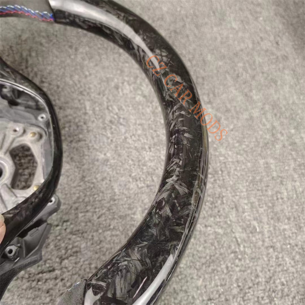 Customized Forged Carbon Fiber Steering Wheel Auto Accessory Steering Wheel Re-manufactured For BMW M8 2018 2019 2020 2021 2022