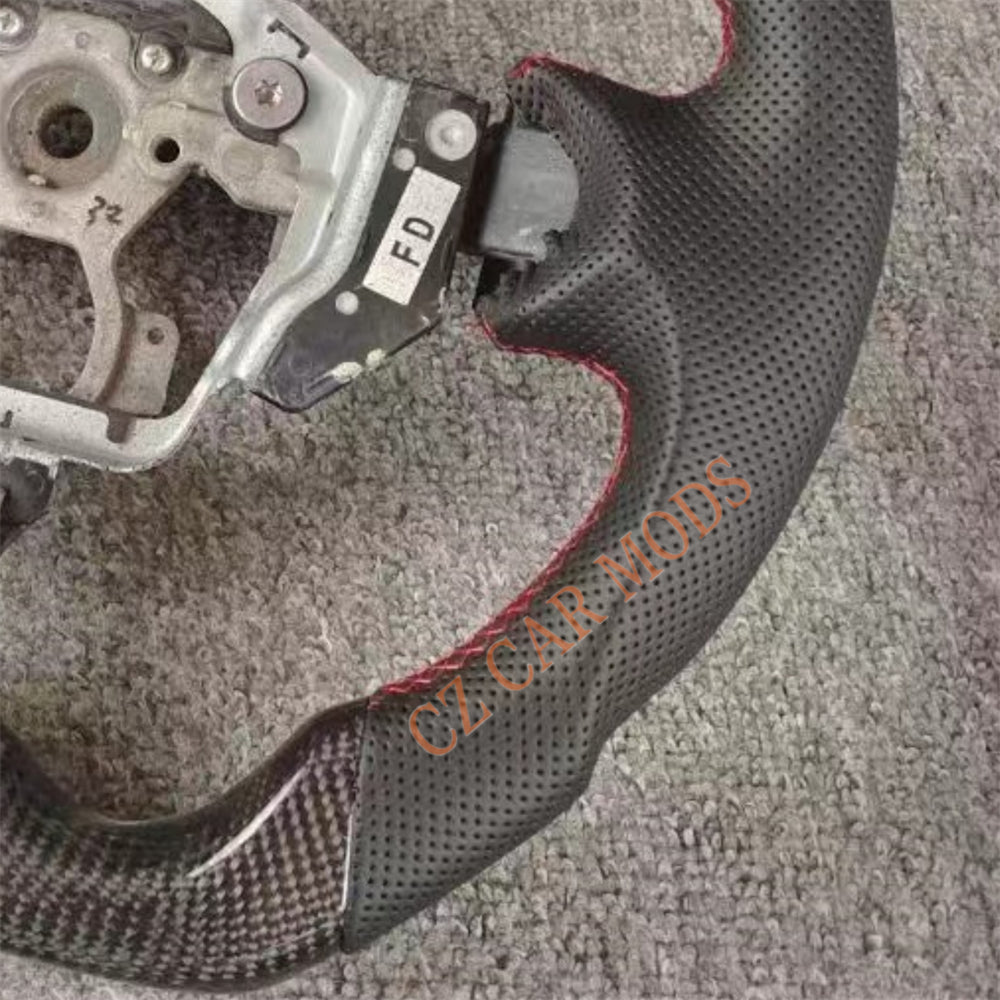 Custom Perforated Leather Carbon Fiber Steering Wheel Auto Accessory Red Center Strip Remanufactured For Nissan Sentra 2016-2024 Nissan 370z 2009-2021 INFINITI FX35 2009-2013