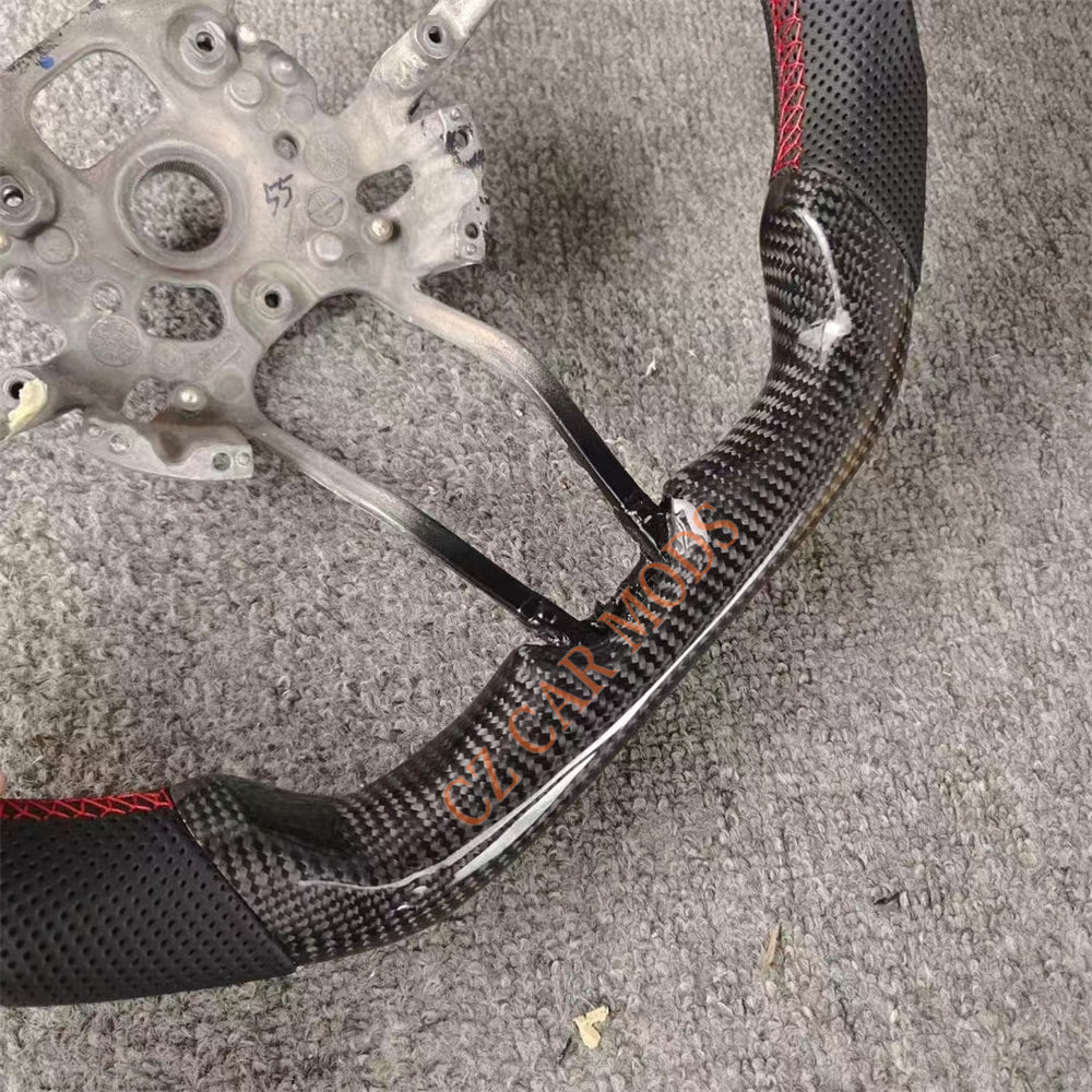 Custom Brand New Perforated Leather Carbon Fiber Steering Wheel With Red Center Strip For Porsche 911 2016 2017 2018 Auto Accessory