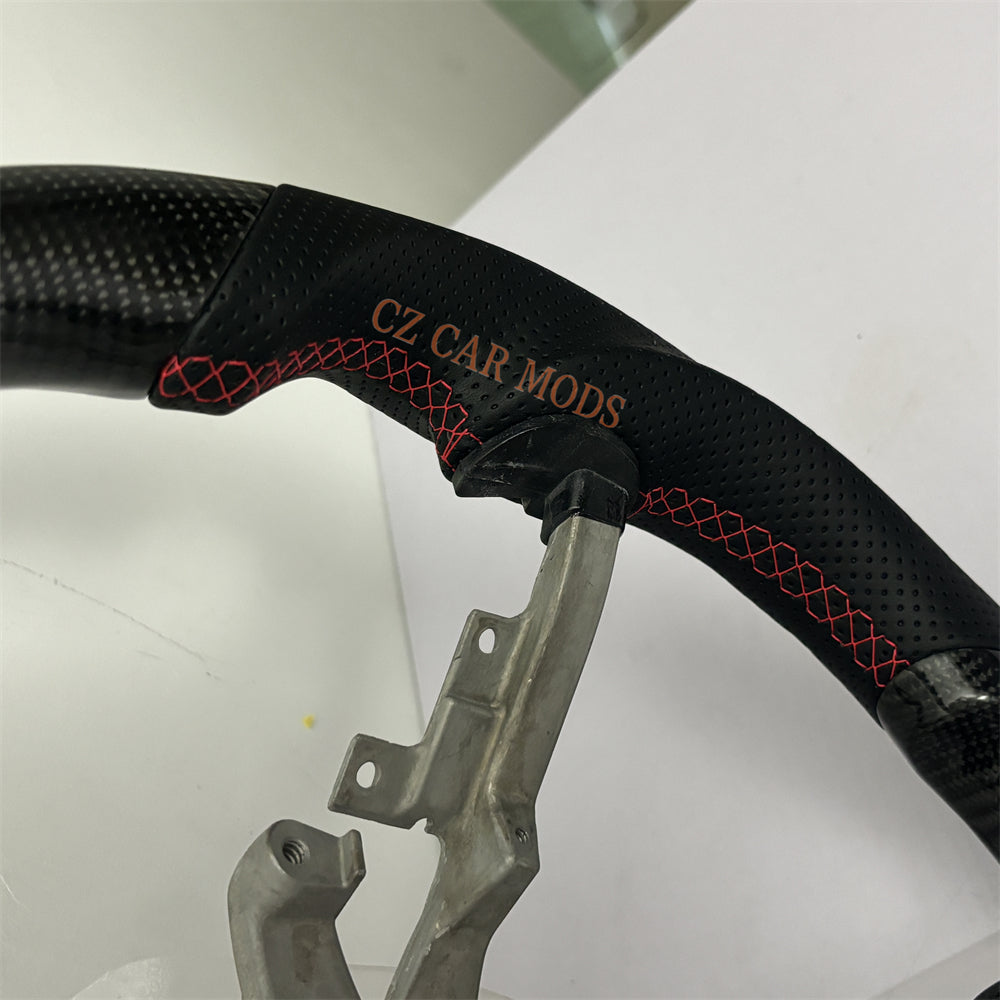 Customized Brand New Perforated Leather Carbon Fiber Steering Wheel Auto Accessory Red Strip For Chevrolet Corvette C6 2005 2006 2007 2008 2009 2010 2011 2012 2013