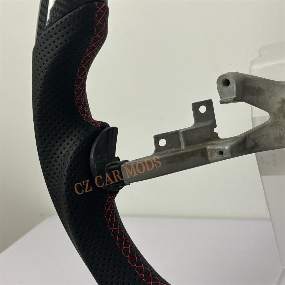 Customized Brand New Perforated Leather Carbon Fiber Steering Wheel Auto Accessory Red Strip For Chevrolet Corvette C6 2005 2006 2007 2008 2009 2010 2011 2012 2013