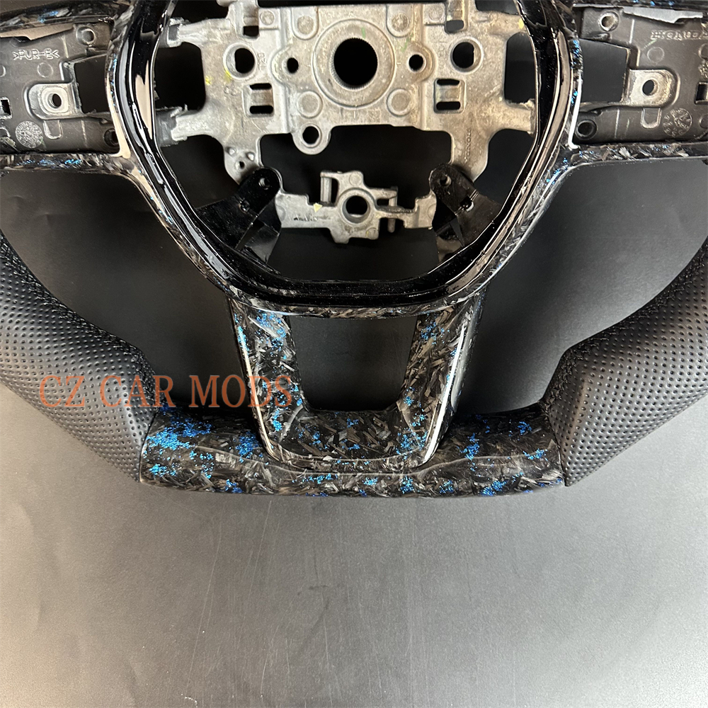 Customized Black forged carbon fiber Perforated leather steering wheel for 2022 2023 2024 2025 honda civic