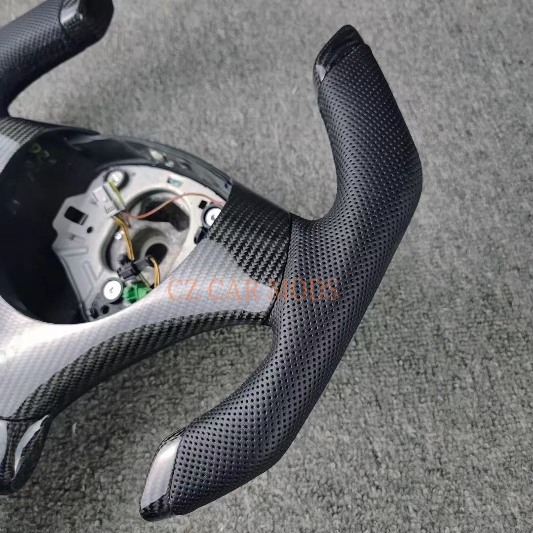 Custom Real Carbon Fiber Steering Wheel Original Steering Wheel Re-manufactured Auto Accessory For BMW 3 Series E90 E92 E82 E87 328i 2007 2008 2009 2010 2011 2012 2013